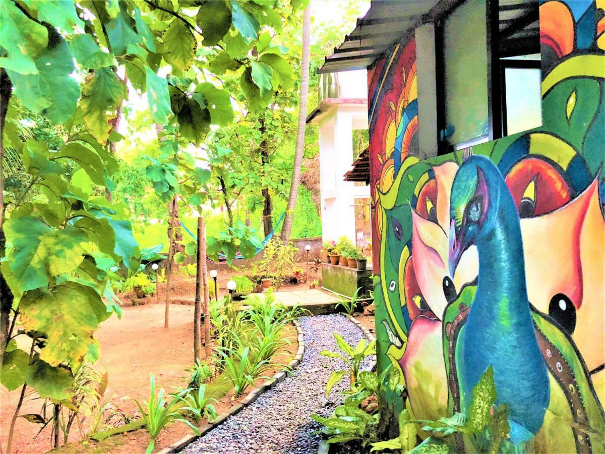 Folklore Hostel Goa Vagator Eksteriør bilde
